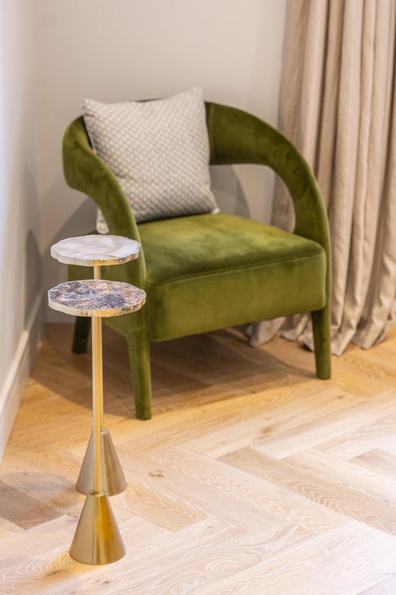 Modern, Stylish Newly Refurbished 2Nd Floor Apartment In Fitzrovia London Eksteriør bilde